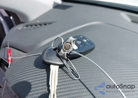 2019 Hyundai Elantra Se из США, поврежденный, VIN 5NPD74LF3KH442023